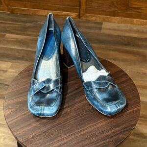 Nine West Vintage Blue Heels with Bow